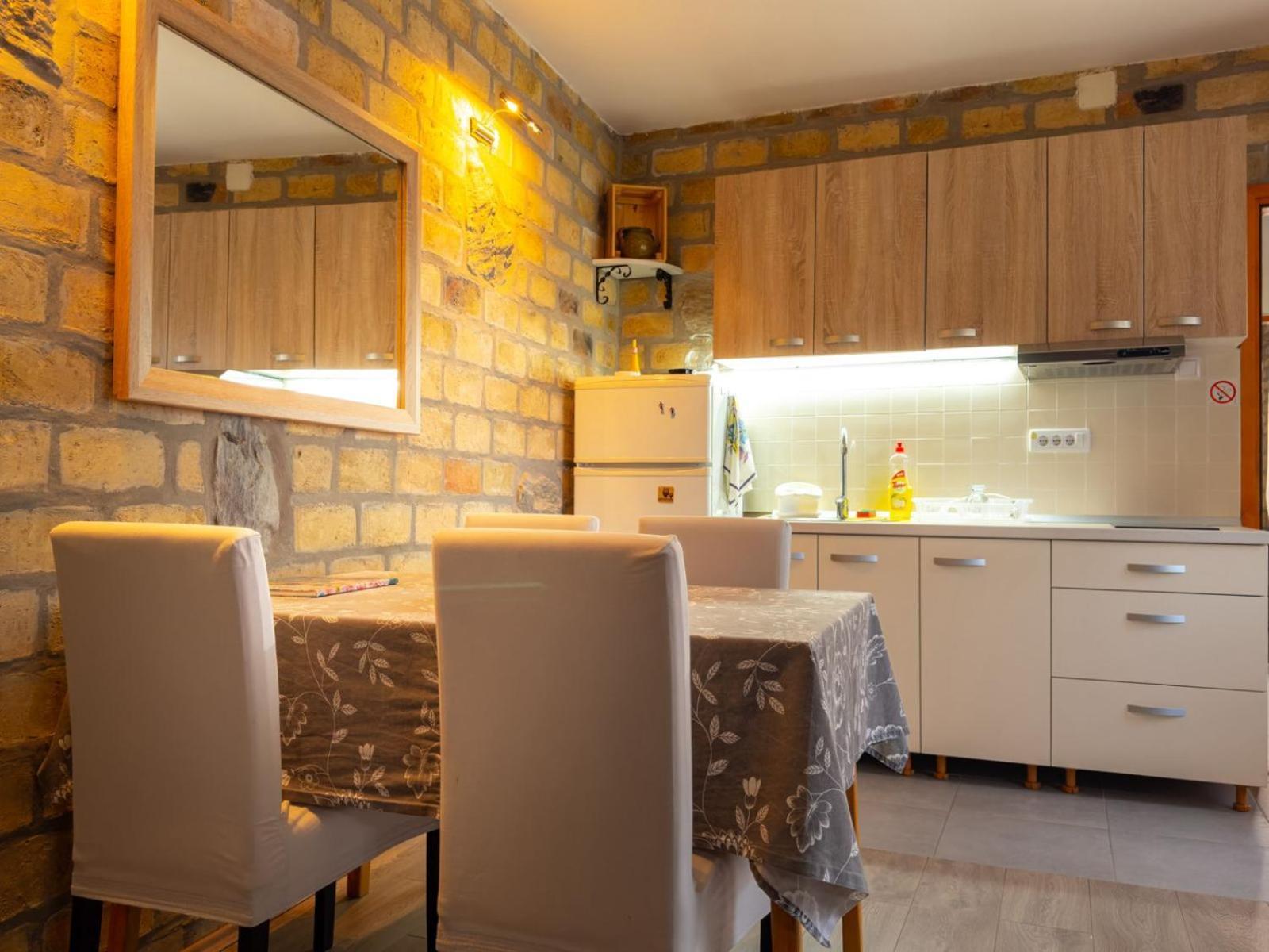 Bakina Kuca Appartement Golubac Buitenkant foto